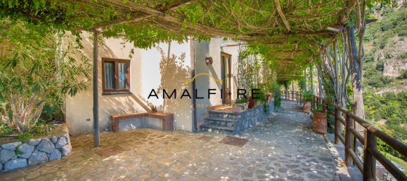 9 bedrooms Villa in Maiori, Italy No. 126790 31