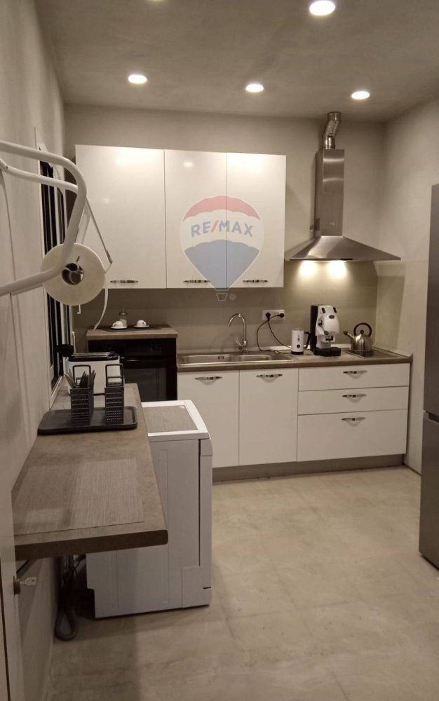 8غرفة شقة في San Giovanni la Punta, Italy رقم 83397