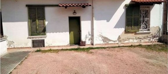 3 Schlafzimmer Wohnung in Fagnano Olona, Italy, Nr. 363481 9