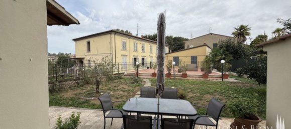 2 chambres Appartement à Sinalunga, Italy No. 324380 10