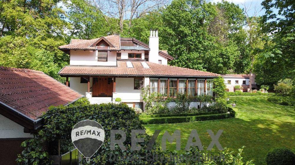 Дом с 7 комнатами в Хинтербрюль, Австрия № 71100