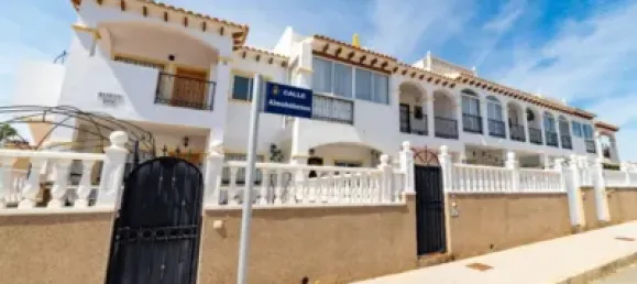 Таунхаус с 2 спальнями в Аликанте, Испания № 174790 6