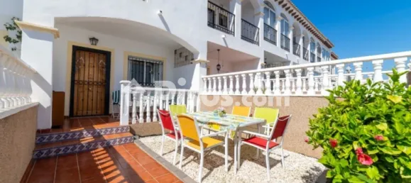 Таунхаус с 2 спальнями в Аликанте, Испания № 174790 2