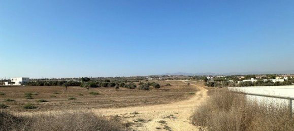 Terra em Agios Nikolaos, Cyprus 414 m² N.º 181247 6