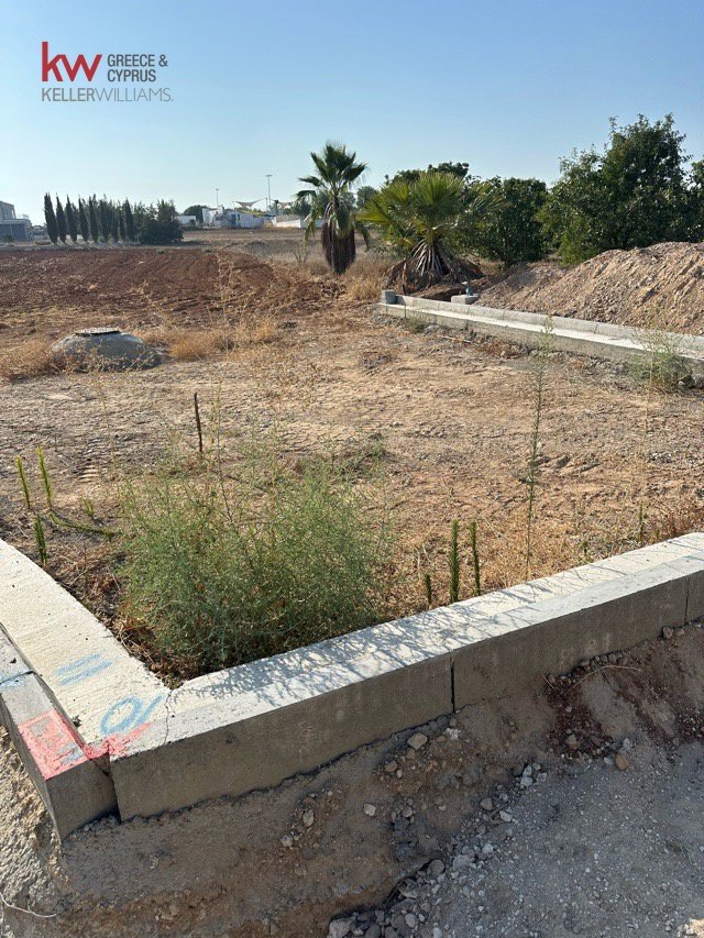 Terra em Agios Nikolaos, Cyprus 414 m² N.º 181247