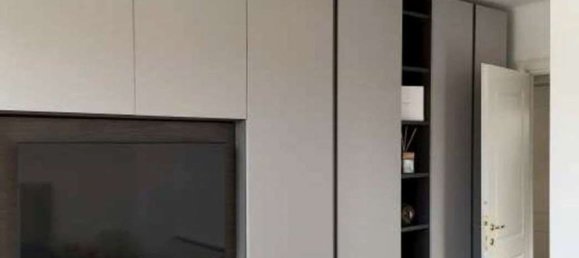 4 bedrooms Apartment in Rome, Italy No. 373853 14