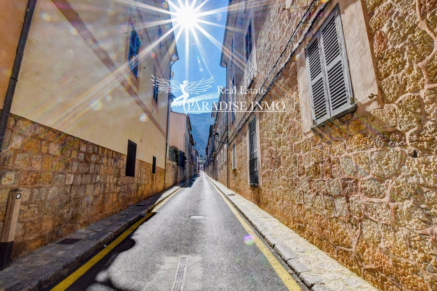 Villa de 4 dormitorios en Soller, Spain No. 14067