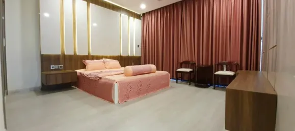 3 dormitorios apartamento en alquiler en District 1, Ho Chi Minh, Vietnam № 74867 2