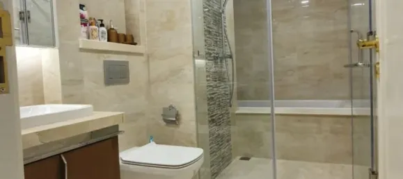 3 dormitorios apartamento en alquiler en District 1, Ho Chi Minh, Vietnam № 74867 4