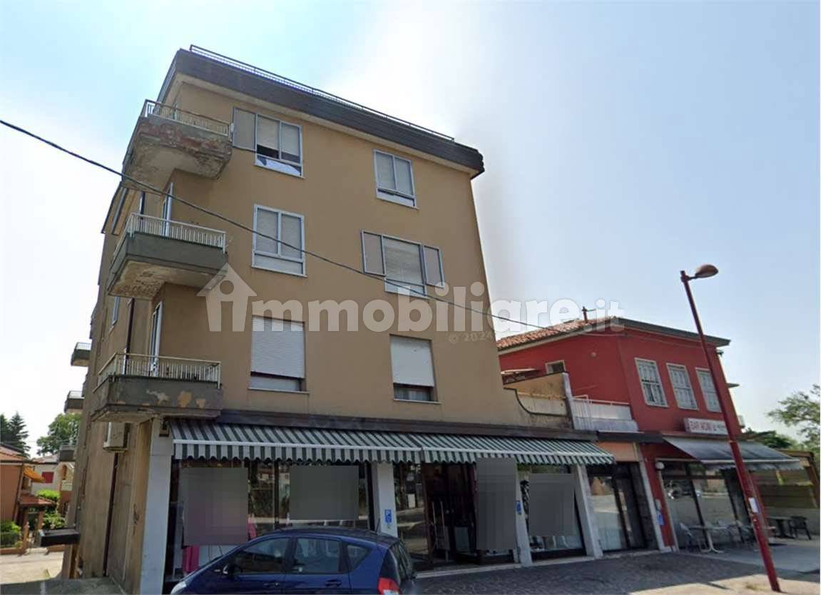 1-Zimmer Gewerbliche Immobilie in Cadoneghe, Italy, Nr. 281929