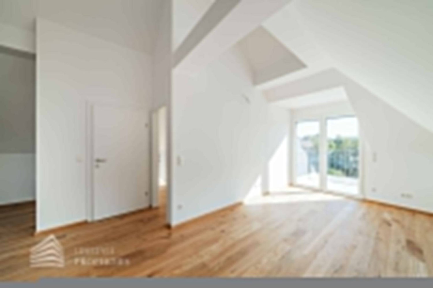 2غرفة شقة في Liesing, Austria رقم 182284