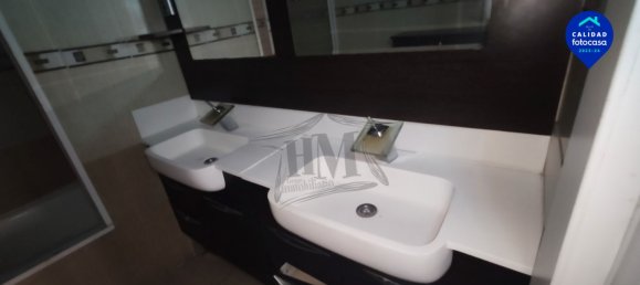 3 bedrooms Apartment in Madrid, Spain No. 168636 32