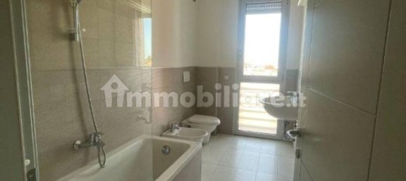 3 bedrooms Apartment in Modena, Italy No. 348649 12