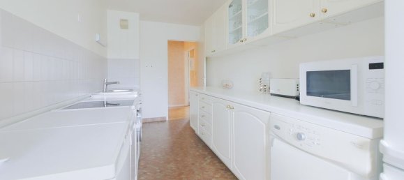 3 Schlafzimmer Wohnung in Courbevoie, France, Nr. 183217 10