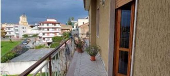 4 rooms Apartment in Pomigliano d'Arco, Italy No. 96434 12