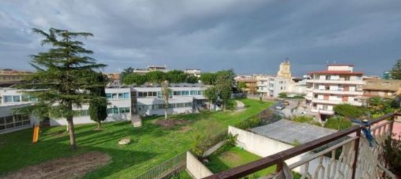4 rooms Apartment in Pomigliano d'Arco, Italy No. 96434 13