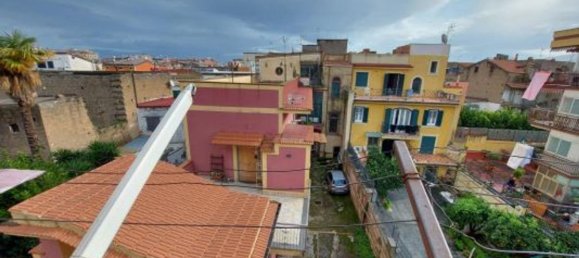 4 rooms Apartment in Pomigliano d'Arco, Italy No. 96434 17