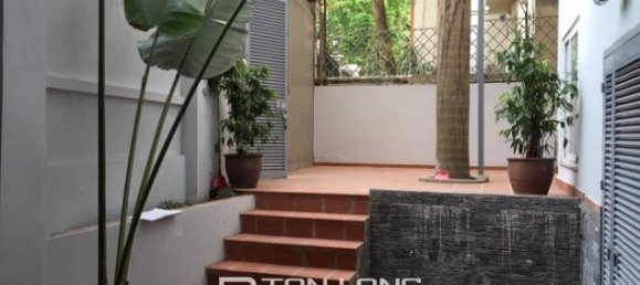 4 chambres Maison à Tay Ho, Vietnam No. 2659 2