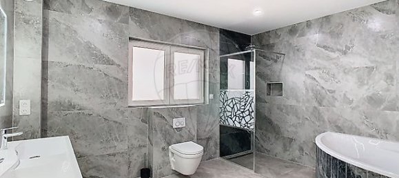 Дом с 5 спальнями в Ньедрантзан, Франция № 62138 8