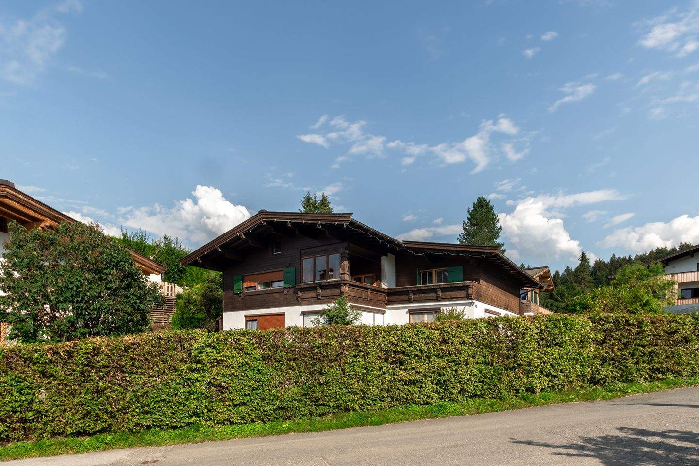  قطعة أرض في St. Johann in Tirol, Austria رقم 255455