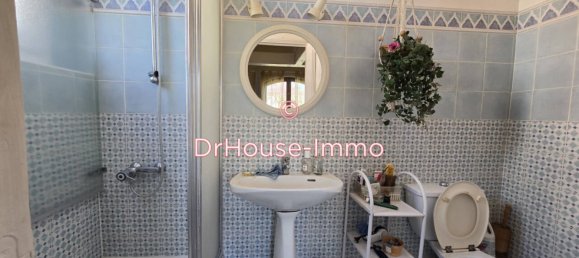 4 bedrooms Villa in Saint-Maur-des-Fosses, France No. 121349 13