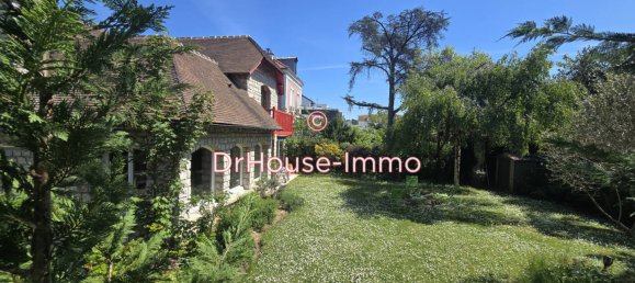 4 bedrooms Villa in Saint-Maur-des-Fosses, France No. 121349 3