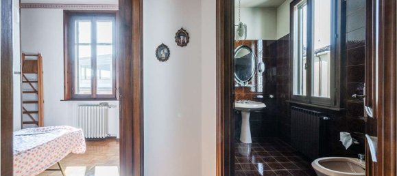 4 bedrooms Villa in Salsomaggiore Terme, Italy No. 313033 18