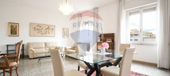Apartamento T4 em Cagliari, Italy N.º 221895 16