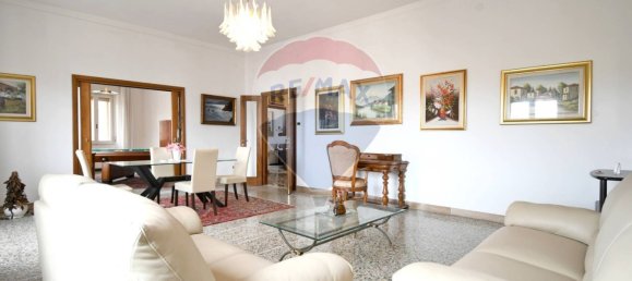 Apartamento T4 em Cagliari, Italy N.º 221895 19