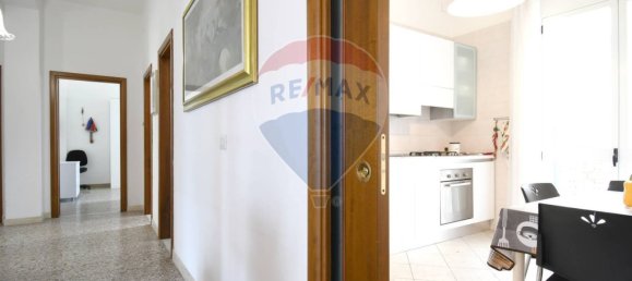 Apartamento T4 em Cagliari, Italy N.º 221895 35