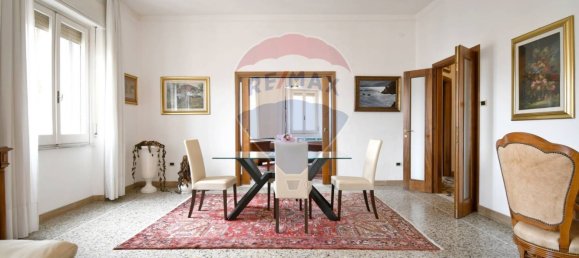 Apartamento T4 em Cagliari, Italy N.º 221895 20