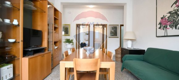 Apartamento T4 em Cagliari, Italy N.º 221895 31