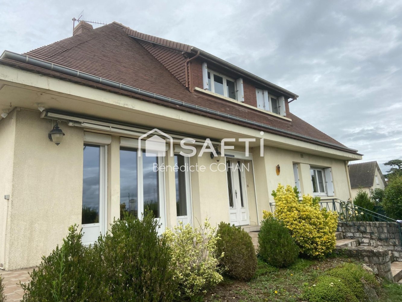 Casa T4 em Orgeres-en-Beauce, France N.º 254496
