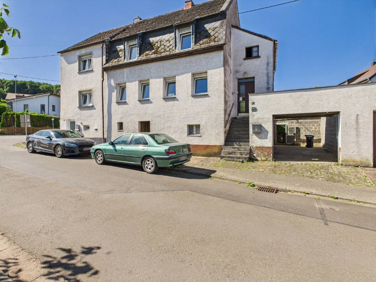 7-Zimmer Haus in Neunkirchen, Germany, Nr. 231553