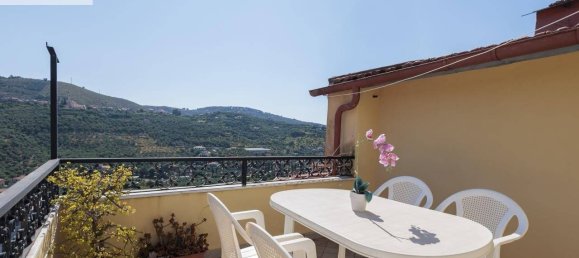 3 bedrooms Apartment in Imperia, Italy No. 270180 2