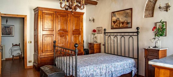3 Schlafzimmer Wohnung in Città di Castello, Italy, Nr. 267197 18