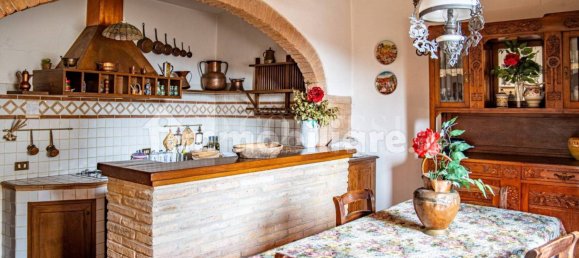 3 Schlafzimmer Wohnung in Città di Castello, Italy, Nr. 267197 12