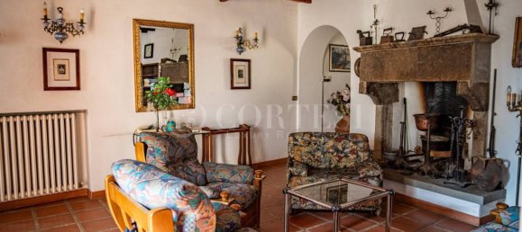 3 Schlafzimmer Wohnung in Città di Castello, Italy, Nr. 267197 8