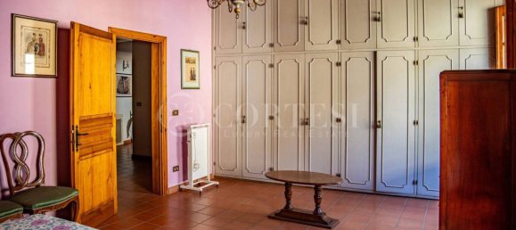 3 Schlafzimmer Wohnung in Città di Castello, Italy, Nr. 267197 23