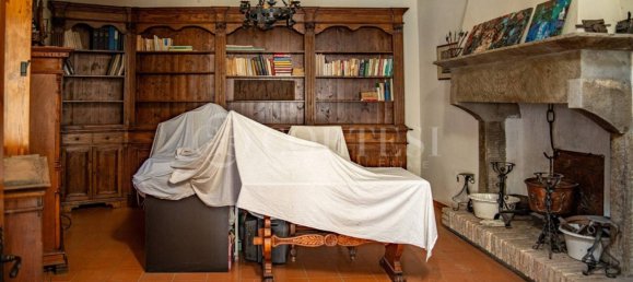 3 Schlafzimmer Wohnung in Città di Castello, Italy, Nr. 267197 34