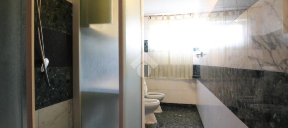 7 bedrooms Villa in Roverbella, Italy No. 61618 13