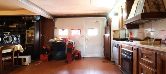 7 bedrooms Villa in Roverbella, Italy No. 61618 15