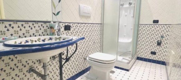 Casa de 3 dormitorios en Pozzuoli, Italy No. 297681 22