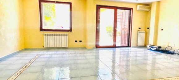 Casa de 3 dormitorios en Pozzuoli, Italy No. 297681 9