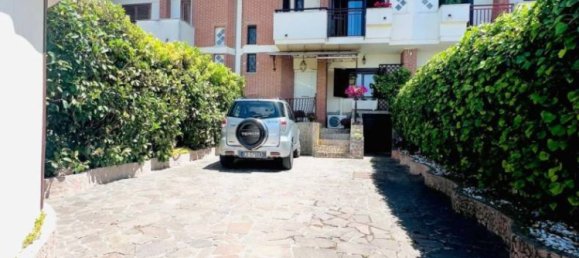 Casa de 3 dormitorios en Pozzuoli, Italy No. 297681 29