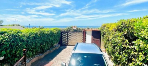 Casa de 3 dormitorios en Pozzuoli, Italy No. 297681 30