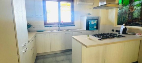 Casa de 3 dormitorios en Pozzuoli, Italy No. 297681 13