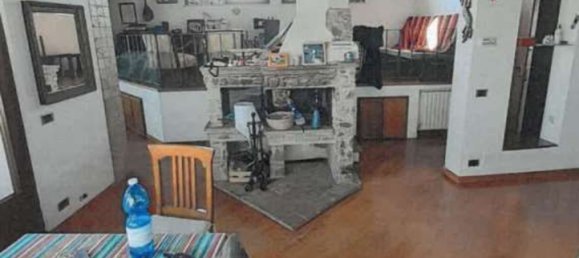 3 bedrooms Apartment in Sarezzano, Italy No. 364378 8