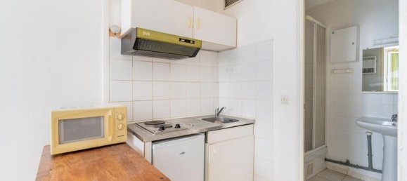 2 bedrooms Apartment in Marseille, France No. 190774 4