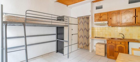 2 bedrooms Apartment in Marseille, France No. 190774 12